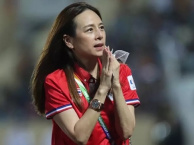 Madam Pang đích thân kêu gọi CĐV mua vé xem chung kết