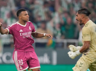 Chấm điểm Real: Mbappe gây thất vọng; Điểm sáng Cucurella
