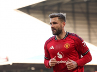 Carrick lên tiếng về khả năng ra sân của Shaw ở derby Manchester