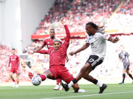 Romano đính chính thương vụ Araujo - Liverpool