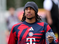Bayern Munich có thể phải phá lệ vì Michael Olise