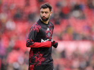 Bruno Fernandes 'đá đểu' MU sau trận thua thảm Bournemouth