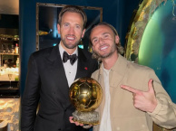 Đoạt Quả bóng Vàng lịch sử, Harry Kane mở tiệc thâu đêm