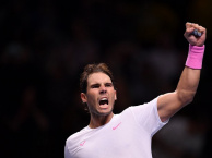 ATP Finals 2019: Ngược dòng kịch tính ở set 3, Nadal nuôi hy vọng đi tiếp