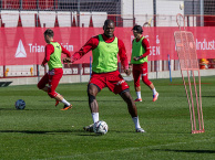 Monaco thêm một lần chờ đợi Pogba: Ngày tái xuất tiếp tục bị trì hoãn