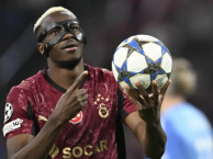 Chelsea đứng trước bài toán hàng công, Gallas đề nghị chiêu mộ Osimhen ngay tháng Giêng