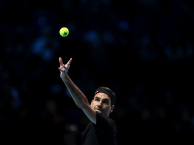 Đẳng cấp lên tiếng, Roger Federer thắng trận đầu ở ATP Finals