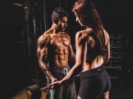 Sức quyến rũ của đôi thể hình nổi tiếng thế giới