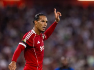 Thảm họa tại Anfield: Van Dijk nổi cơn thịnh nộ, Liverpool chìm sâu vào khủng hoảng