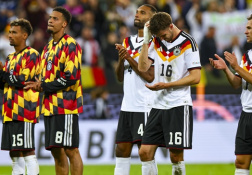 Chấm điểm tuyển Đức: Adeyemi nỗ lực; Kimmich dính vận đen