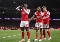 Chấm điểm Arsenal: Timber phá thế bế tắc, Eze tạo khác biệt