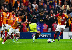 Chấm điểm Barcelona: Show diễn của Lamine Yamal