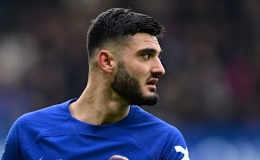 Armando Broja chuẩn bị rời Chelsea, Burnley chờ kiểm tra y tế