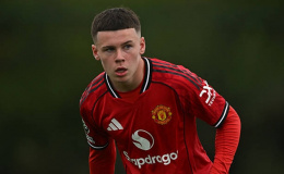 Rooney nhắn nhủ con trai trên đường thăng tiến ở MU