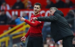 Milan “đại chiến” Man Utd: Tương lai nào cho Diogo Dalot?