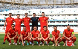 Tại sao xứ Wales luôn xếp những đội hình kỳ lạ?