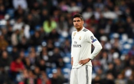 Xác nhận lý do Chelsea từ bỏ Raphael Varane