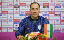 HLV Ấn Độ từng dự World Cup tuyên chiến với tuyển Việt Nam