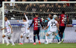 Hút chết trước Cagliari, Juventus ngày càng xa rời top 2