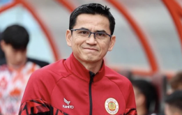 Tiến cử cầu thủ cho ĐT Việt Nam, HLV Kiatisak phản ứng bất ngờ