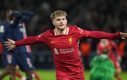 Elliott: 'Liverpool xứng đáng với chức vô địch Premier League'