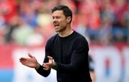 Hé lộ thời điểm Real ký hợp đồng với Xabi Alonso