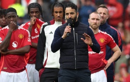 Amorim xin lỗi người hâm mộ, cam kết vực dậy Man United