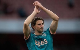 PSG sắp hoàn tất thương vụ Illya Zabarnyi