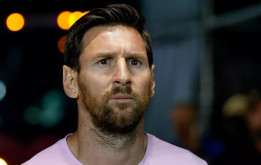 Lionel Messi và lần duy nhất xin lỗi người hâm mộ đối thủ sau khi ghi bàn