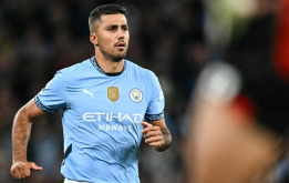 Tin đồn chuyển nhượng sáng 8/2: Real Madrid áp sát Rodri; Barca mua đứt Rashford