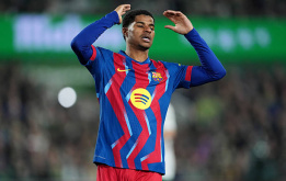 Bóng ma chính trị Barcelona đe dọa giấc mơ của Rashford