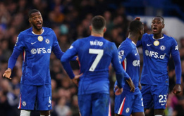 Chuyên gia Sky Sports cảnh báo thái độ tự hủy của Chelsea