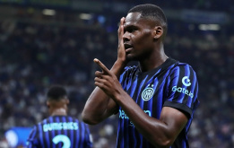 MU tranh tiền đạo Ange-Yoan Bonny với PSG