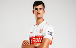 Tỏa sáng ở Stuttgart, Andres ngỏ ý tái hợp Real