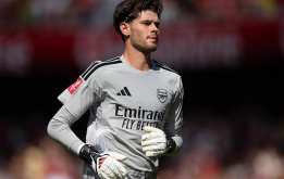 Vừa đến Arsenal, Meslier đã bị hoài nghi