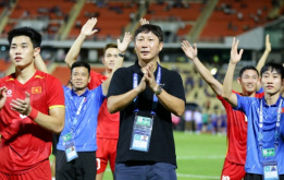 Tuyển Việt Nam đi tìm 'máy quét' mới cho HLV Kim Sang-sik