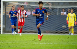 Giám đốc Deco dập tắt tin đồn Barca mua JJ Gabriel
