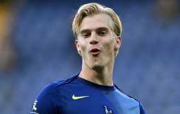 Gavi có thể rời đi, Barca tái kích hoạt thương vụ Lucas Bergvall