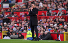 Nỗi khổ của Man Utd trên thị trường chuyển nhượng