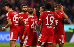 Olise rực sáng, Bayern vùi dập Magdeburg 6-1