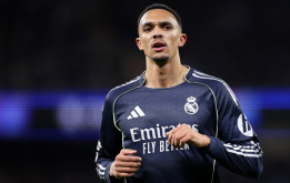 Tin đồn chuyển nhượng tối 29/10: Chelsea theo đuổi Alexander-Arnold; Barca nhắm Harry Kane