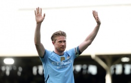 De Bruyne gia nhập Napoli, tạo nên cặp đôi không tưởng với McTominay