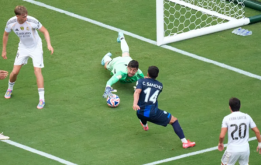 Real Madrid thắng Pachuca 3-1 dù thi đấu thiếu người sớm tại Club World Cup