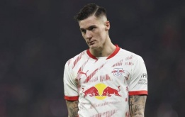 Thương vụ Sesko khiến Man United và Newcastle cạnh tranh gắt gao