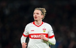 Nick Woltemade từ chối hai đội bóng lớn để về Bayern Munich