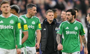 West Ham ngược dòng ngoạn mục, Newcastle lún sâu khủng hoảng sân khách