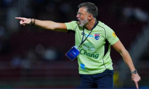 Đội trưởng Thái Lan lên tiếng: “Chúng ta chưa đạt chuẩn dưới thời Hudson”