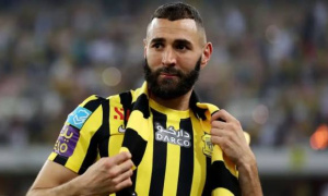 Benzema lên tiếng, Al-Ittihad thắng hú vía Al-Riyadh
