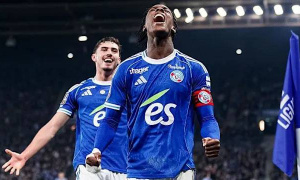 Strasbourg lên tiếng: “Chúng tôi không phải sân sau của Chelsea”