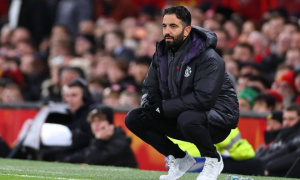 Ruben Amorim chỉ ra 2 vấn đề khiến MU đánh rơi chiến thắng